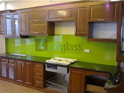 KÍNH ỐP BẾP MÀU XANH NON LICOGLASS