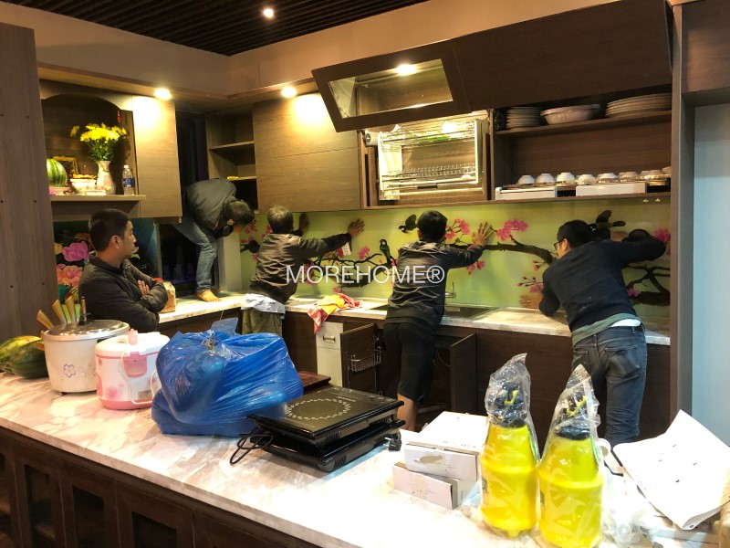 Kính ốp bếp cường lực họa tiết điêu khắc 3D