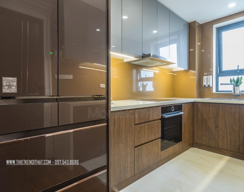 Thi công kính ốp bếp cường lực